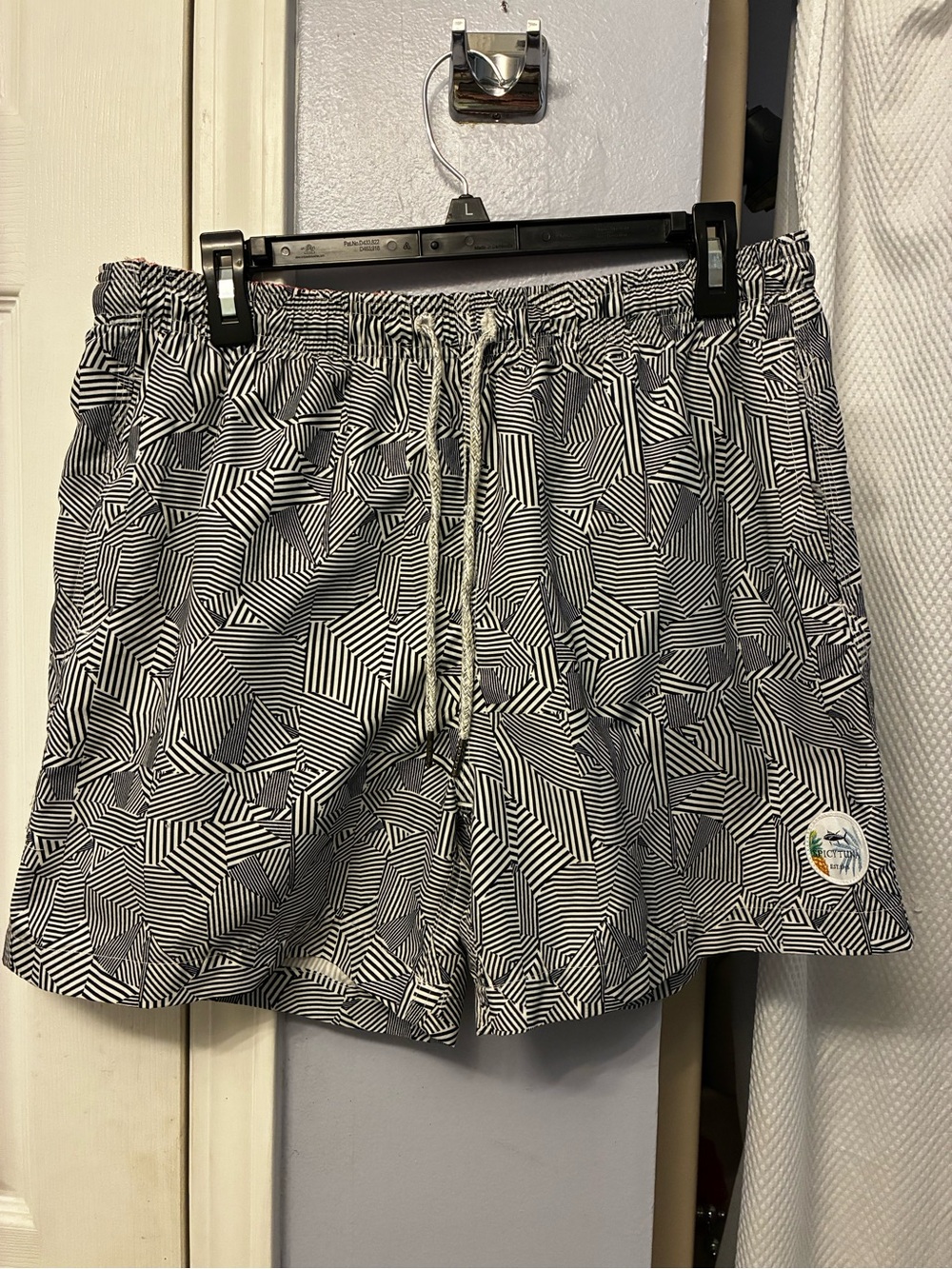 Spicy Tuna Men’s Swim Trunks Size XL